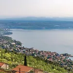 2 Bedroom Amazing In Apartament Lovran