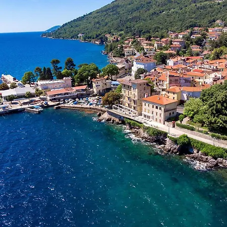 2 Bedroom Pet Friendly In Lovran